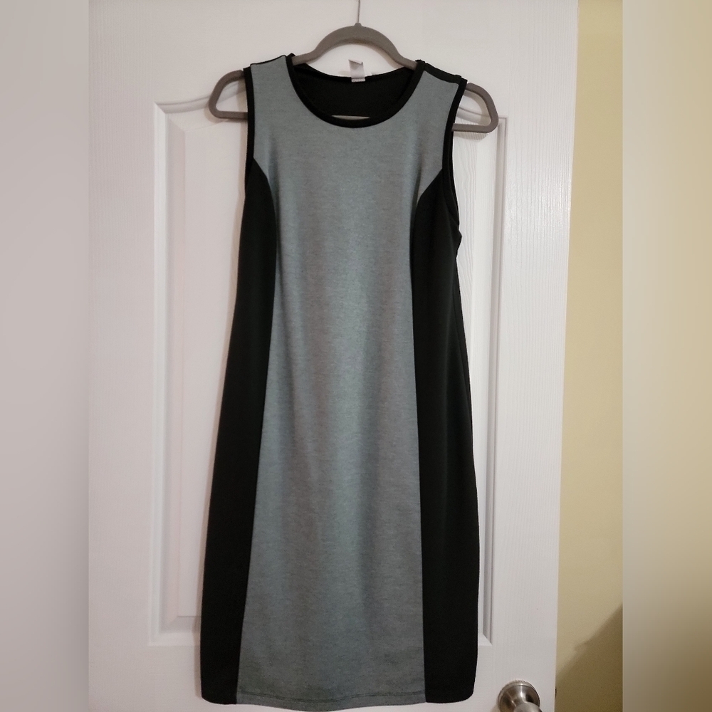 Old Navy Black and Gray dress Medium